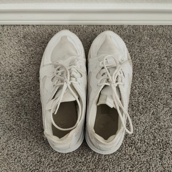 Nike Air Max Infinity Triple White Womens  Size 8.5 Running Shoes Sneakers - Picture 4 of 7